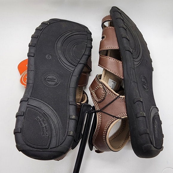 NWT Wonder Nation Brown Boys Fisherman Sandals - Picture 5 of 5